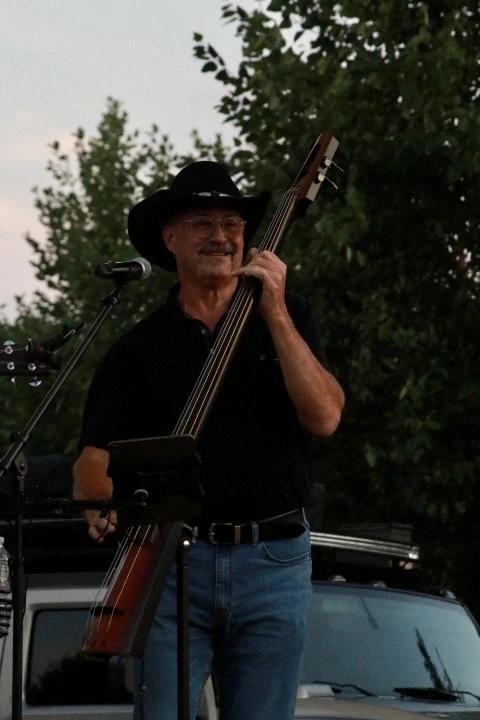 Photo Courtesy of Abigail Cirillo-Testa Tony Meriden Green Photo 04